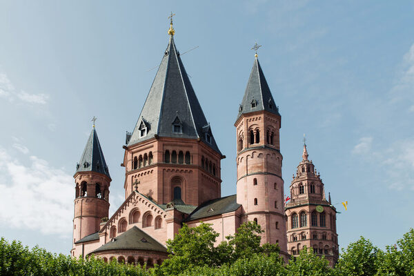 Eine Ansicht des Doms. © Carsten Costard