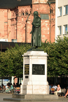 Gutenberg-Statue