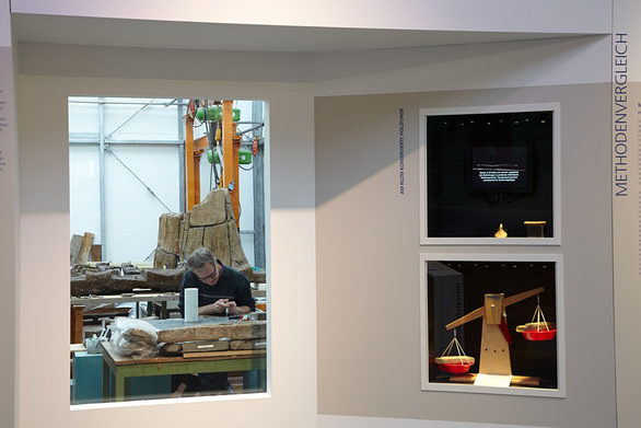 Bei der Arbeit - Werkstatt im Museum